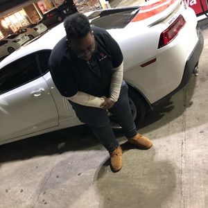 Meet your Posher, Leonard